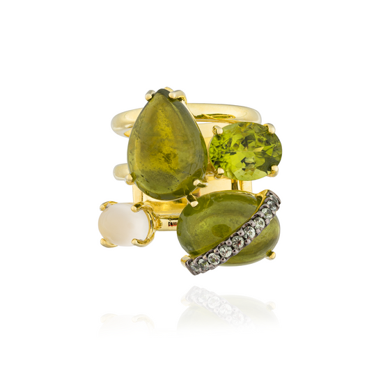 925 Silver Ring 18KT Yellow Gold plated with Oval Peridot