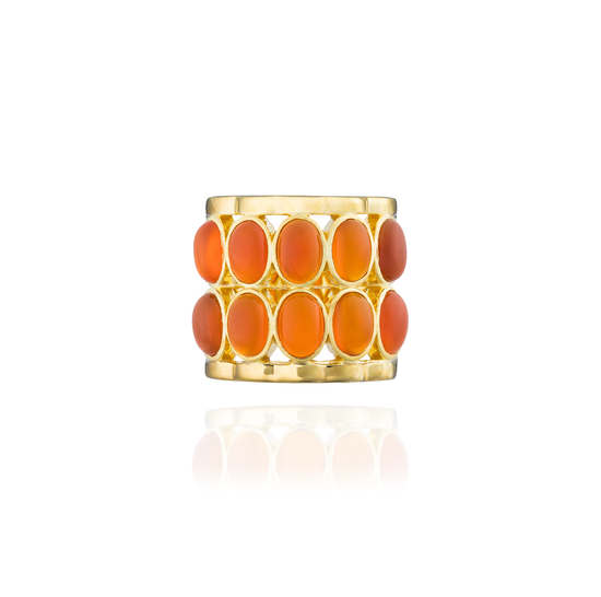 Caramelo 925 Silver O Ring Plated in 18K Yellow Gold with Carnelian Cabouchon