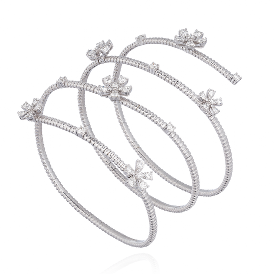 18K White Gold Spiral Bracelet with Diamond Flowers