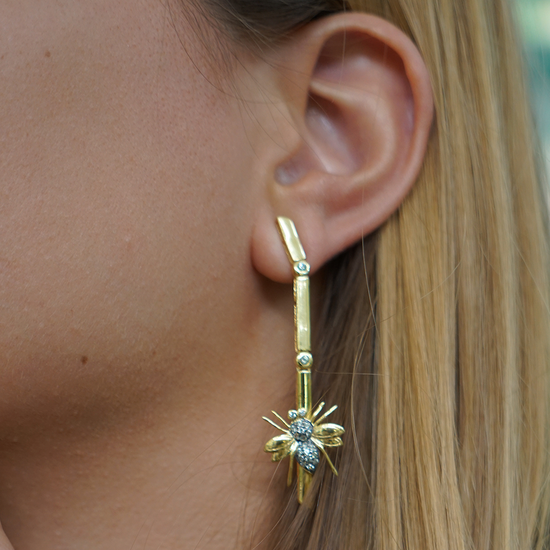 925 Silver Earrings Plated in Yellow Gold with Blue Sapphires