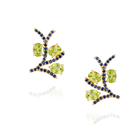 Load image into Gallery viewer, 18Kt Yellow Gold Earring Peridot  &amp;amp; Blue Sapphire

