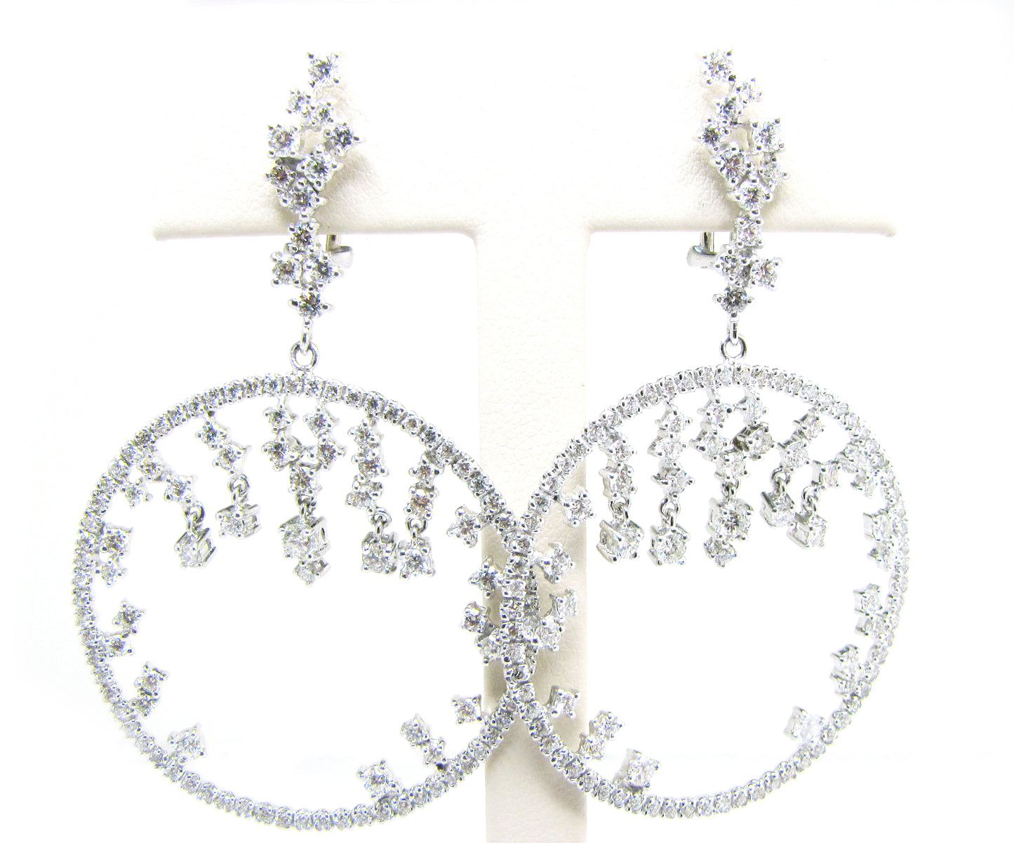 Load image into Gallery viewer, White Gold White Diamond Earrings
