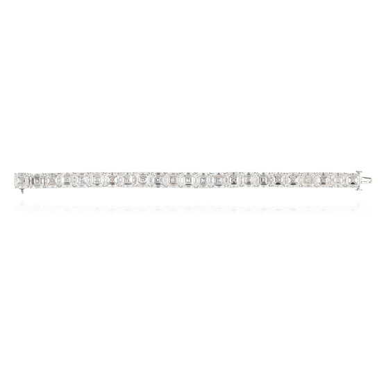 18KT White Gold Bracelet with Diamond
