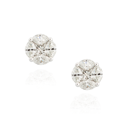 18K White Gold Diamond Stud Earrings