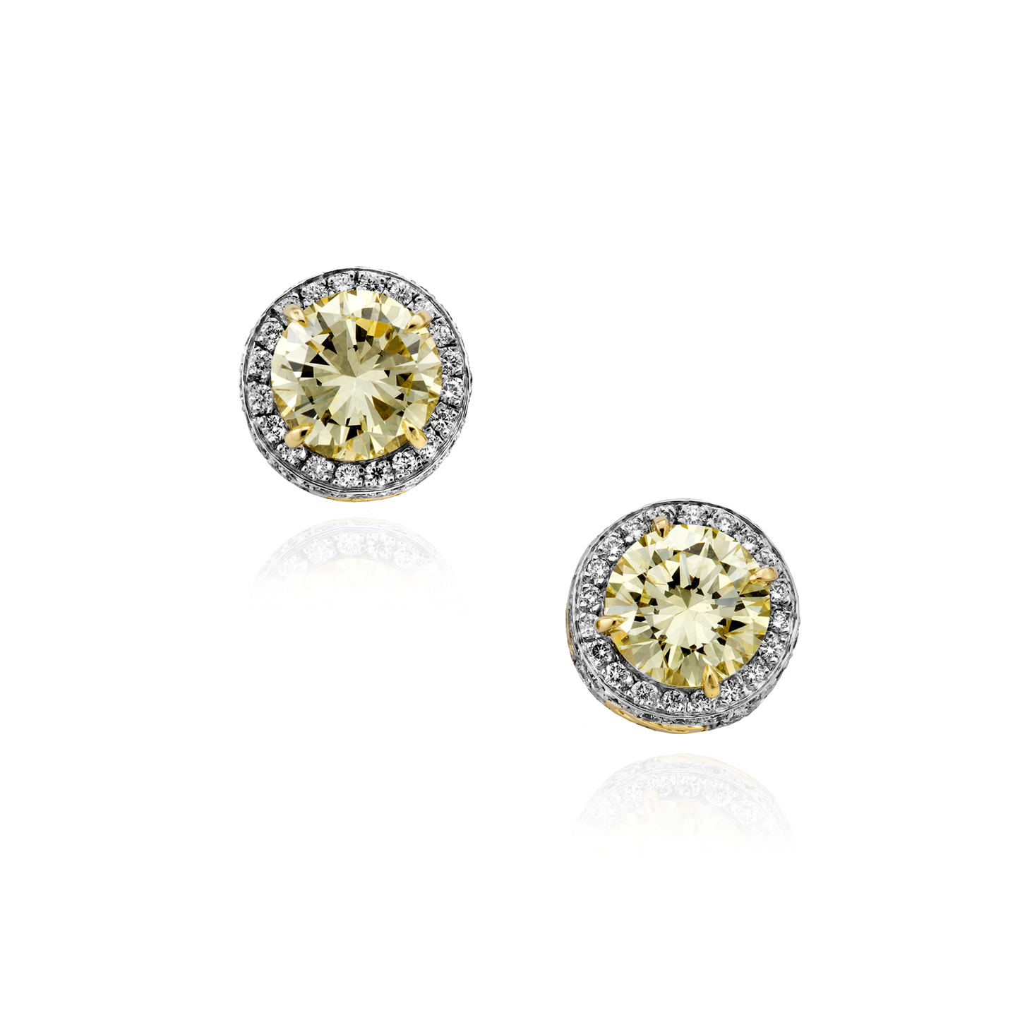 Load image into Gallery viewer, 18K White &amp;amp; Yellow Gold Earring Studs with Fancy Yellow Diamond
