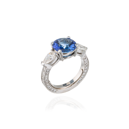 18K White Gold Ring with Ceylon Blue Sapphire & Diamonds