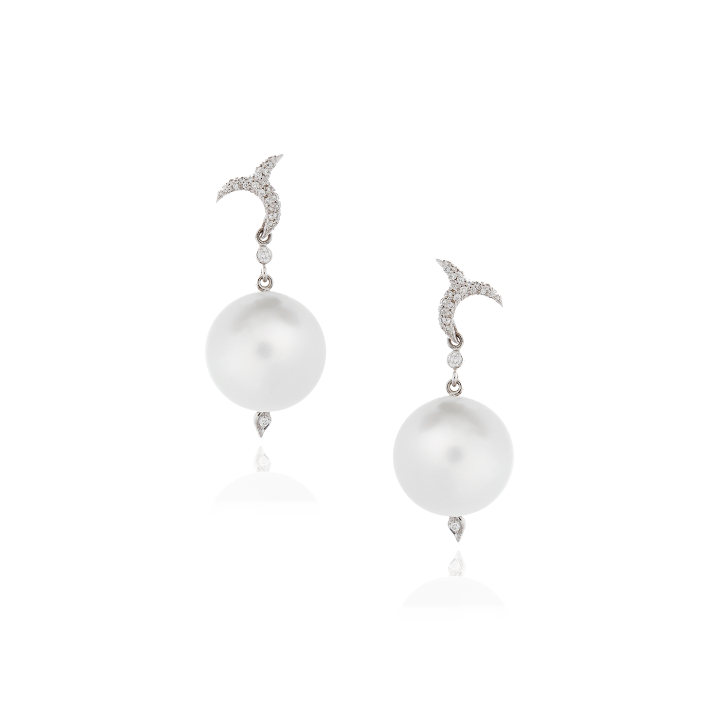 18K White Gold Earrings with Pearls