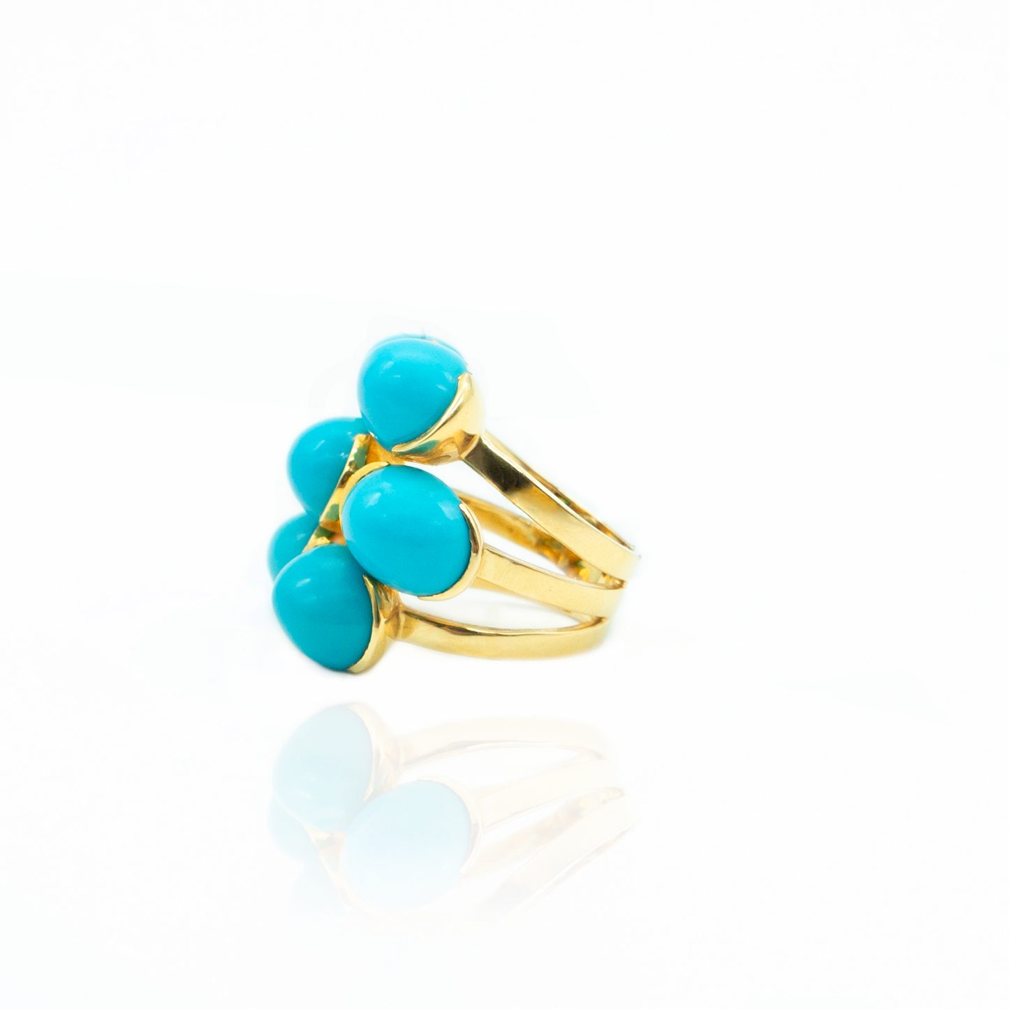 18K Yellow Gold Ring with Turquoises