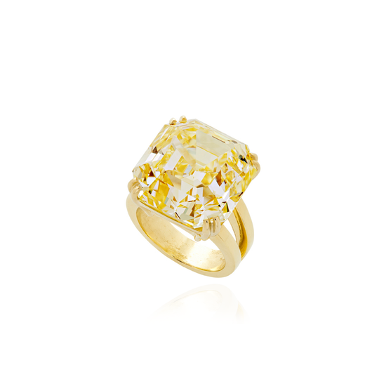 18K Yellow Gold Ring with Yellow Diamond