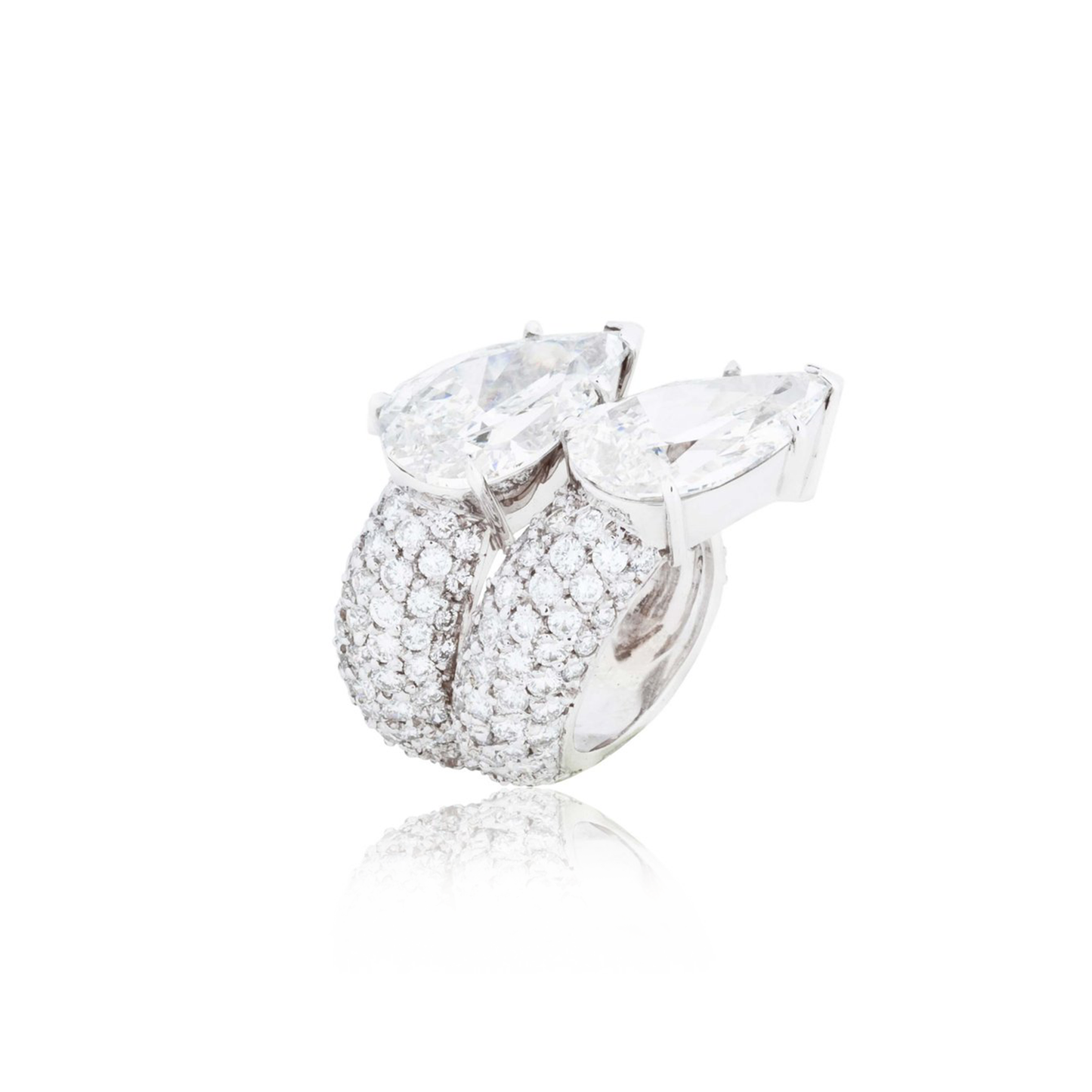 Load image into Gallery viewer, 18k White Gold Ring with White Diamonds

