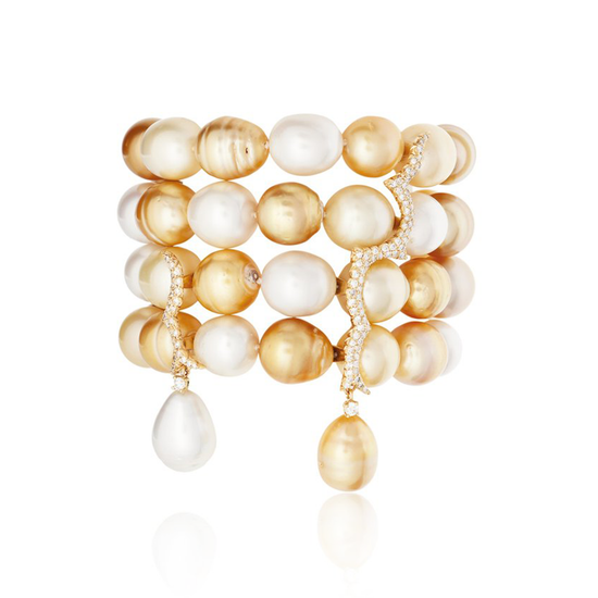 18k Yellow Gold Bracelet with South Sea Pearls and Diamonds