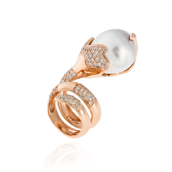 Load image into Gallery viewer, 14k Rose Gold Ring with South Sea Pearl and Diamonds
