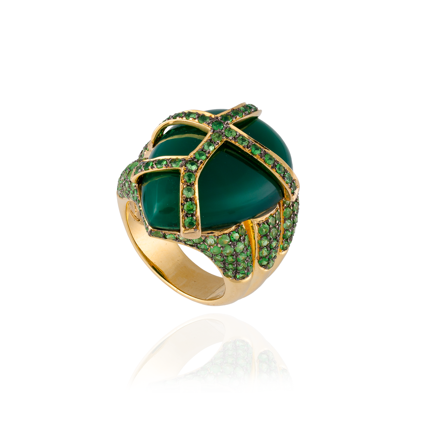 18K Yellow Gold Ring with Green Onyx Cabochon
