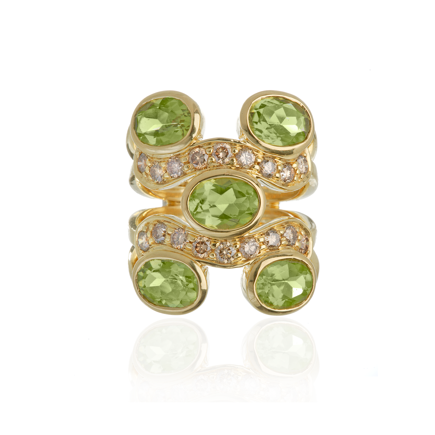 18K Yellow Gold Ring with Peridot