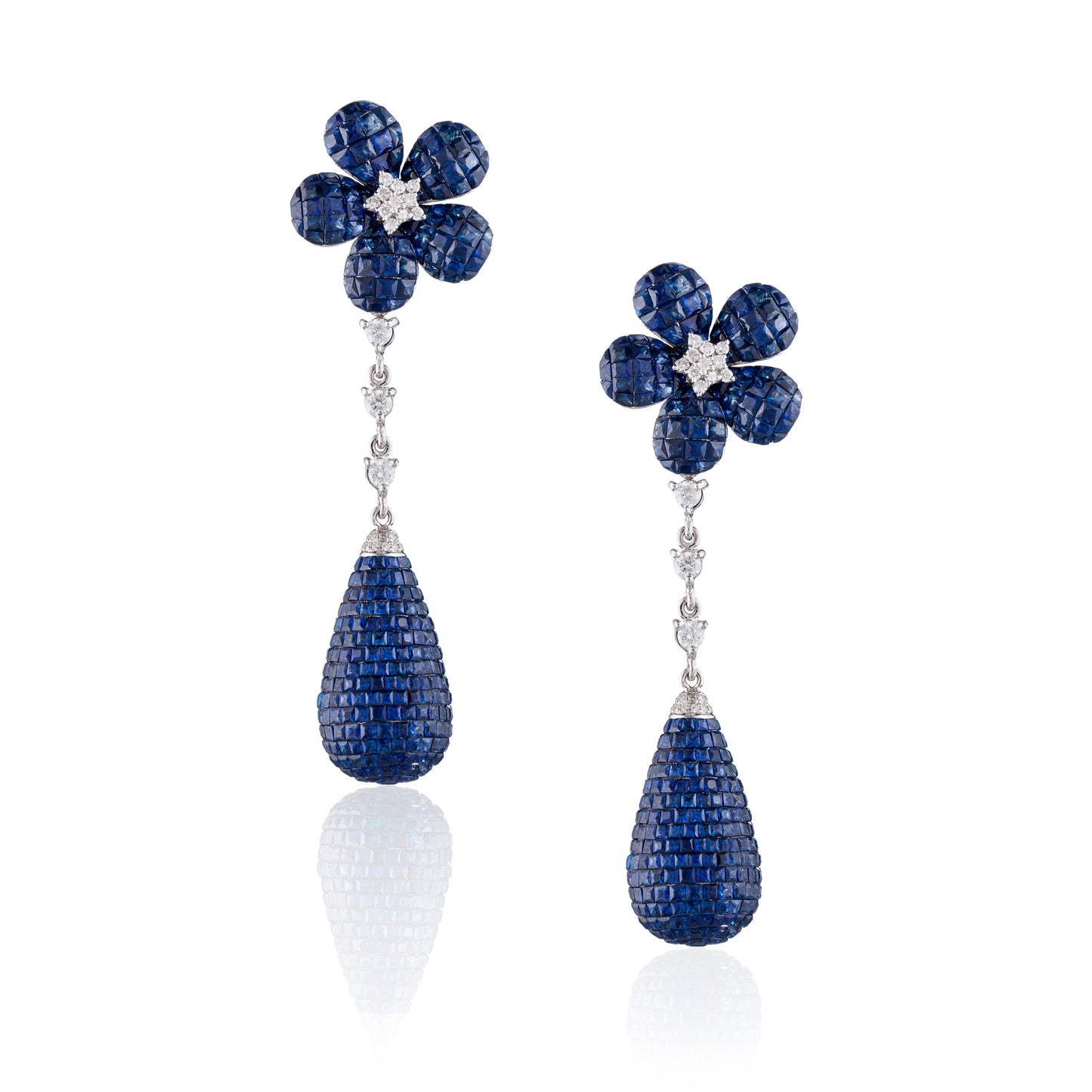 18K White Gold Earrings with Blue Sapphire & White Diamond