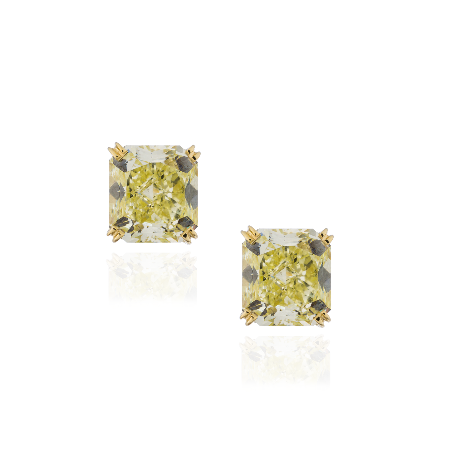 18K Yellow Gold With Yellow Diamond Studs