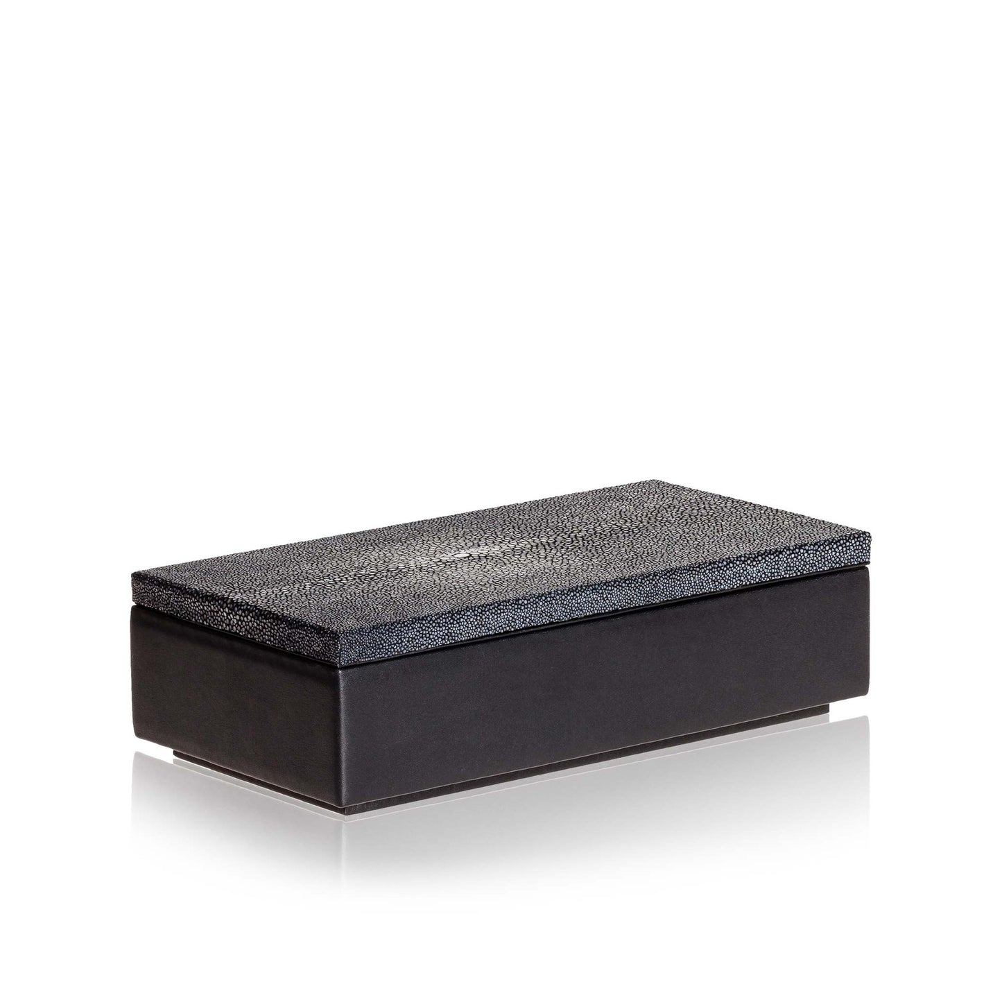 Medium Box in Black Stingray Leather