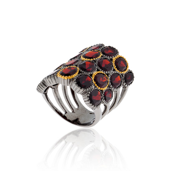 925 Silver O Ring with Oval Cut Garnets