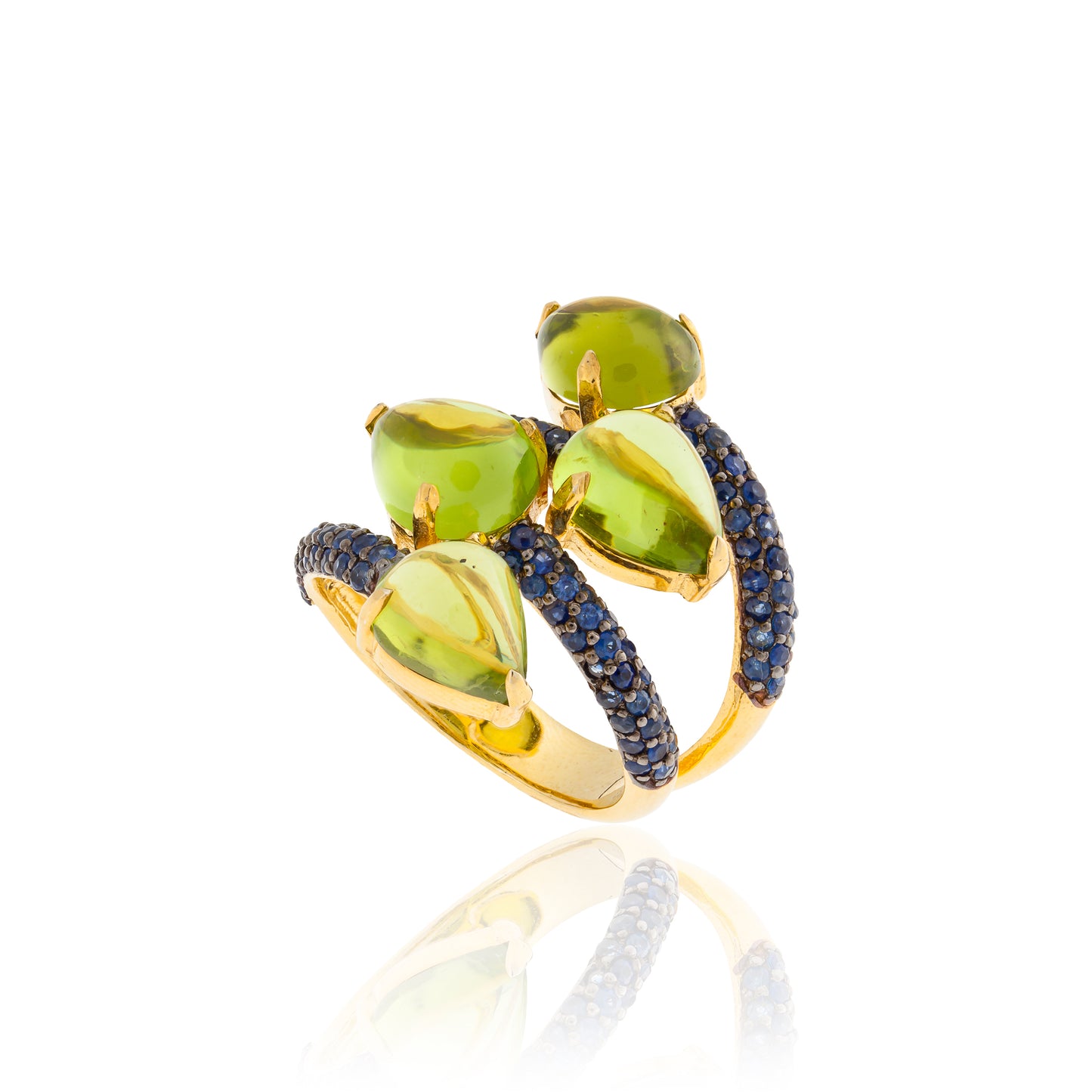 925 Silver Ring with Peridot Cabochon & Blue Sapphires