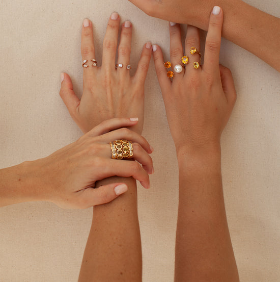 18K Yellow Gold Ring with Freshwater Pearls