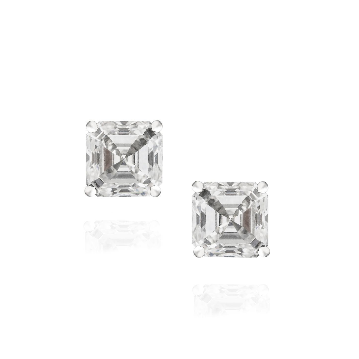 18KT White Gold White Diamond Studs